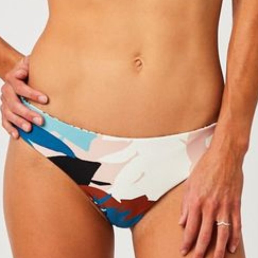 Carve Designs St. Barth Reversible Bikini Bottom (Perla/White Tile) - Sz M